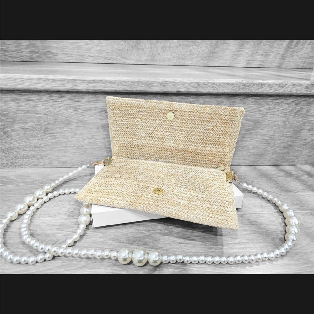 Dior Raffia Pouch - Picture 4 of 12